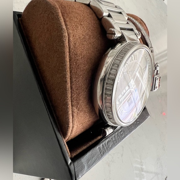 Michael Kors Silver Watch w/ CZ Around Face w/ Kors Lock CZ Silver Bangle - Picture 2 of 3